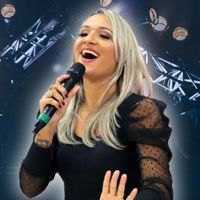 Natalia Rosa Oficial (@nataliarosacantora) on Kwai