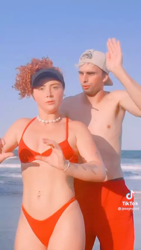 gns_rc nua & gns_rc-twerk-tiktok