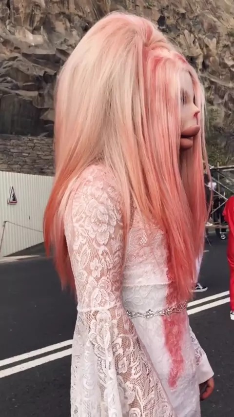 queenuncovered Discover