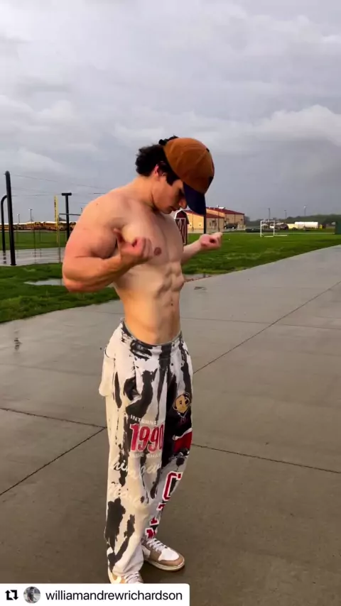 william andrew richardson naked Discover