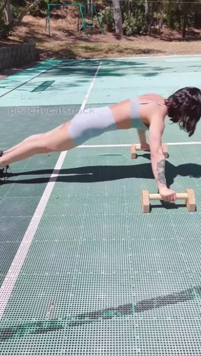 peachy catsnacl & catsnack peachyDiscover