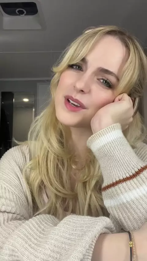 mckenna grace cum fakes & mckenna grace naked fakeKwai