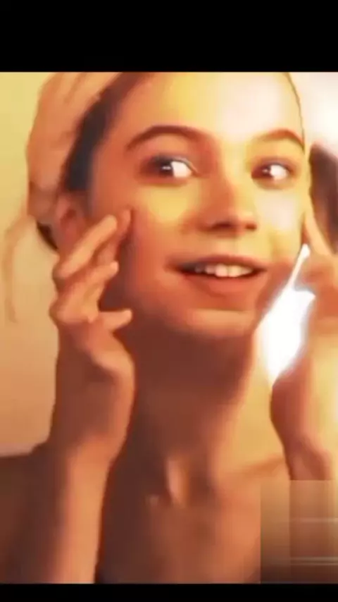 emma clarke of leak & emma clarke fapelloDiscoveKwai