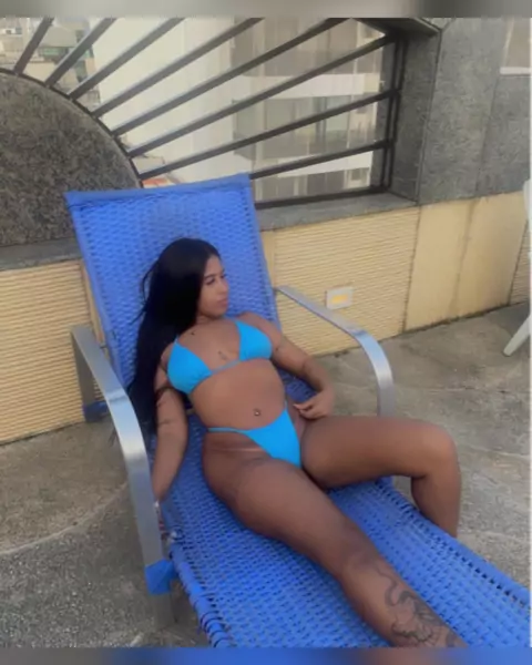 brooke marsden it naked