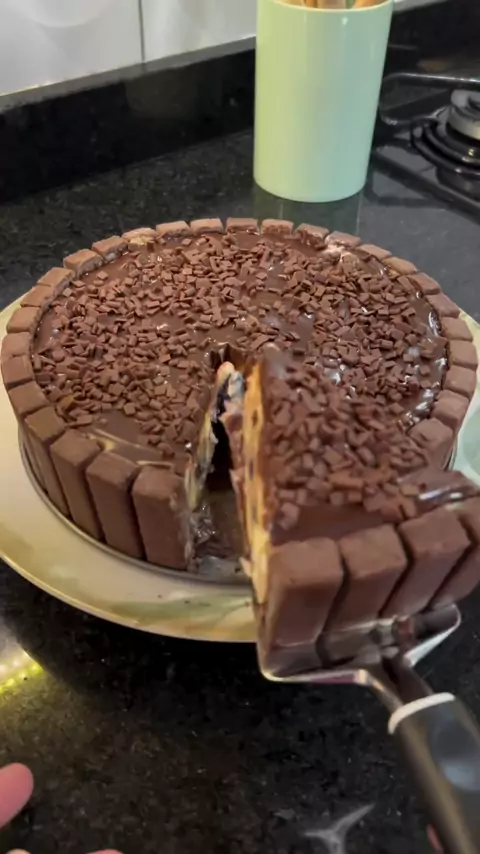 torta de bis na travessa:torta de bis