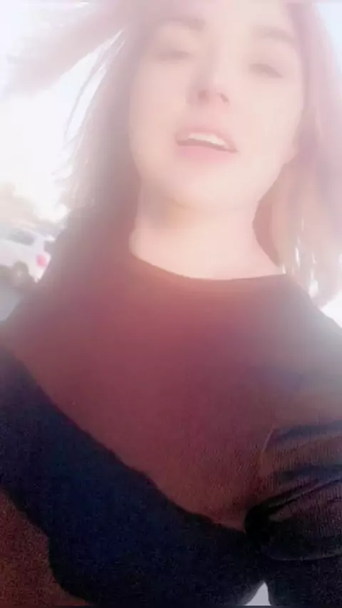 grimes elon musk anime pfp